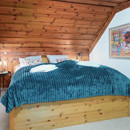 Altes Forsthaus Kniebis | | Nachtloipe | Eingezaeunt Сasa de vacaciones Freudenstadt