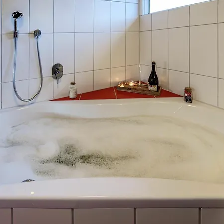 Altes Forsthaus Kniebis | | Nachtloipe | Eingezaeunt *